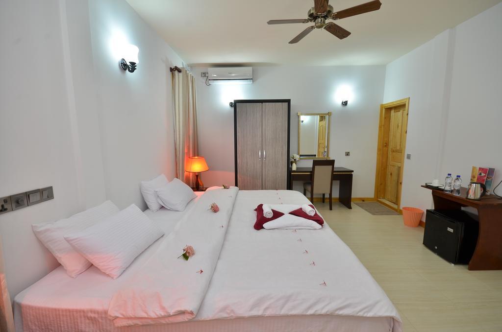 Athiri Inn Ukulhas Szoba fotó